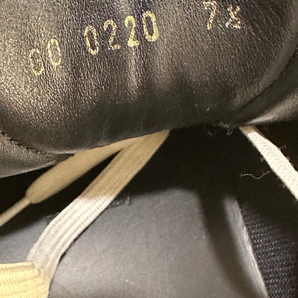 Louis Vuitton Runaway White and Teal Sneakers - Picture 7 of 15